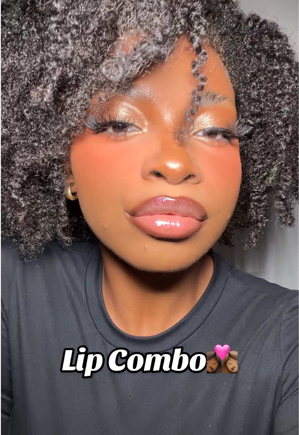 Kissin You👩🏾‍❤️‍💋‍👩🏽💋 #ashleecookk #lipcombo #juicylips #glossylips #madebymitchell #morphe #fentybeauty #fyp #foryoupage #trending @Morphe Cosmetics @🇺🇸MADEBYMITCHELL🇺🇸 @Fenty Beauty 