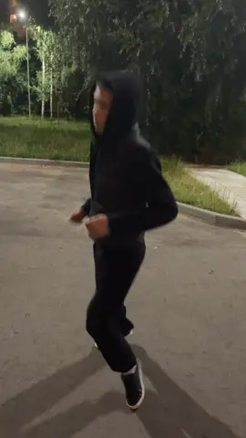 @даня 