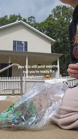 #halloween #beachball #pooltoys #airpump 
