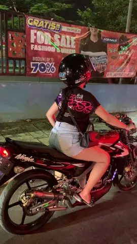 Tshirt by @Fastgass #twostroke #ninja #cewekcantik 
