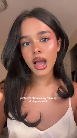 GUYSSS might just be my new favorite look ✨(pls ignore the fan in the background)…lmk what u think!! <3  . . @tomfordbeauty @Patrick Ta Beauty @Tower 28 Beauty @tarte cosmetics @Benefit Cosmetics @Hourglass Cosmetics @Diorbeauty @Huda Beauty @EADEM @Kulfi Beauty @Stila Cosmetics @rhode skin @medicube global  . . #makeuplook #glowymakeup #pinterestmakeup #mymakeuptype #ohiostate 