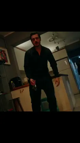. #eşrefrüya #eşreftek ##çağatayulusoy #keşfetteyizzz #beniöneçıkart 