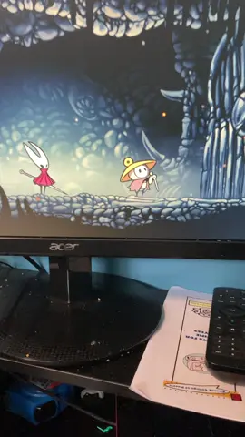 I’m not going through heart break again. #hollowknight #hollowknightsilksong #hornet 