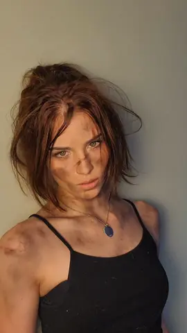 I need her necklace ASAP #laracroft #laracroftcosplay #tombraider #cosplay flop era 