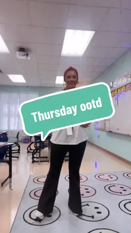 @Halara I am obsessed with these pants! #fyp #teacher #teachersoftiktok #OOTD #tiktokshop 