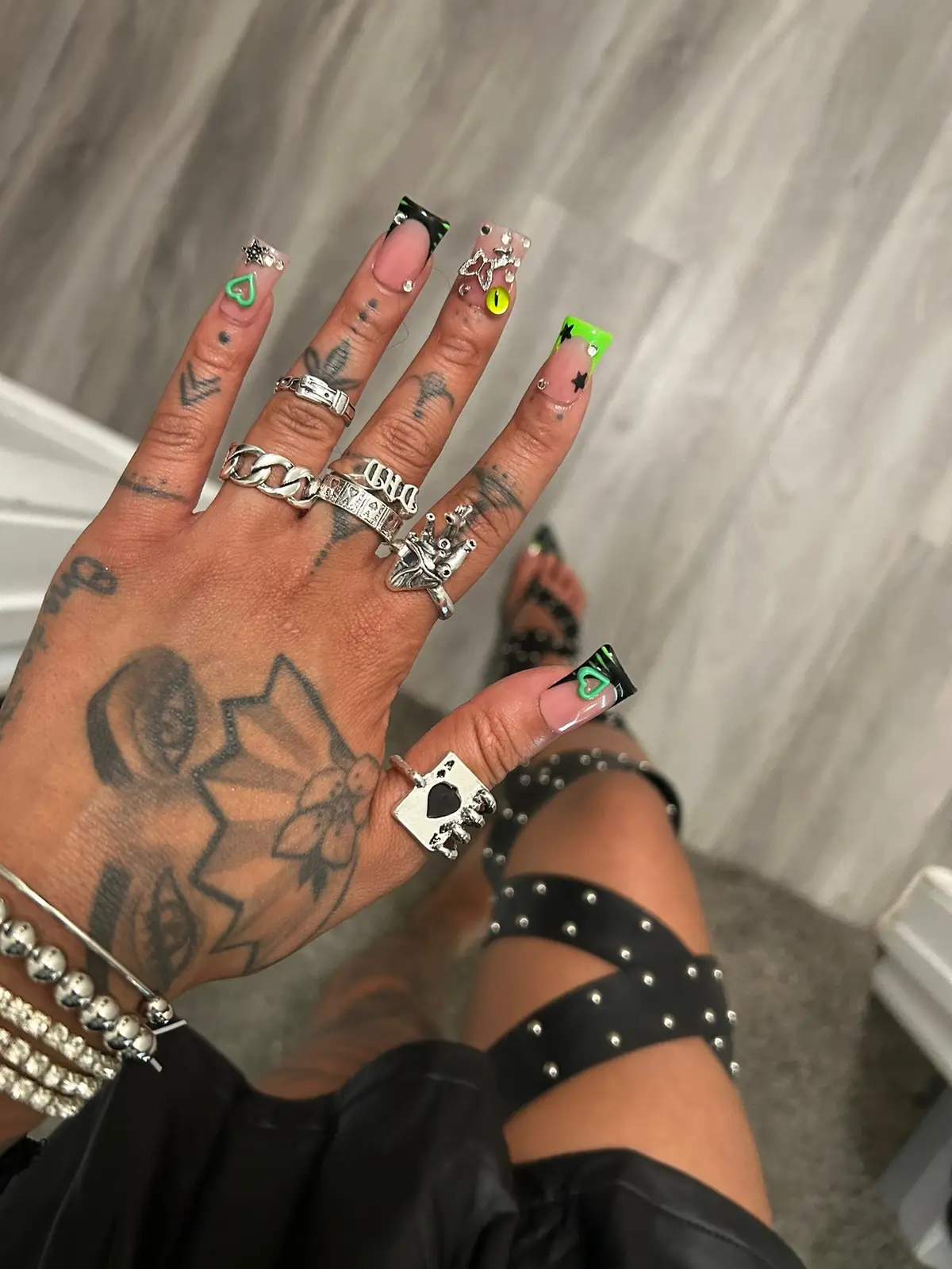 These Press ons btw 🫰🏽#fyp #viral #masatour#nails