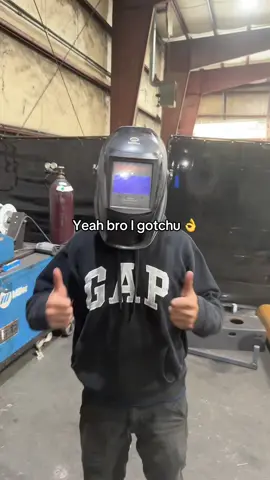BOBOBO 😂 #welder #fypシ #explorepage✨️ #dembow #explorepage✨ 