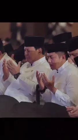 #CapCut Terharu banget subhanallah 🥺#pakprabowo #prabowosubianto #seskab #letkolteddy #teddyindrawijaya #today #virall #fyppppppppppppppppppppppp 