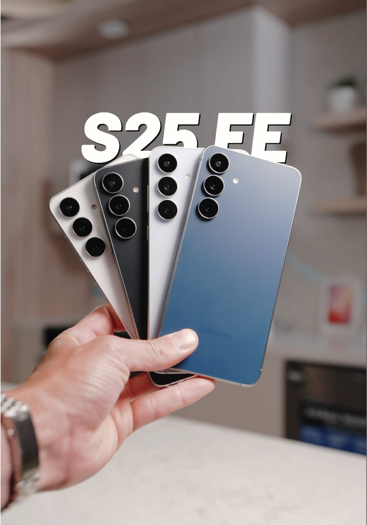 Here's the new Samsung Galaxy S25 FE (Fan Edition).  Comes in 4 different colourways (Navy, Jet Black, White and Icy Blue).  Are you picking one up? @Samsung Canada  #samsung #smartphone #Tech #technology #Fanedition 