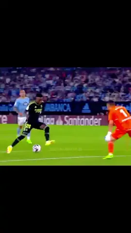 #vinijr#Footballskills#TiktokFoot#@Real Madrid C.F.