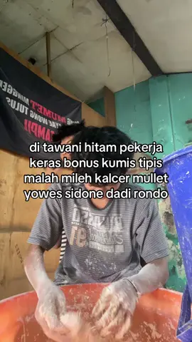 gawendenggg@F E R I @AMOZZZ #4u #bismillahfyp #friedchickensaturasa #xycba #friedchikenviral #masukberandafyp #sukoharjo24jam 