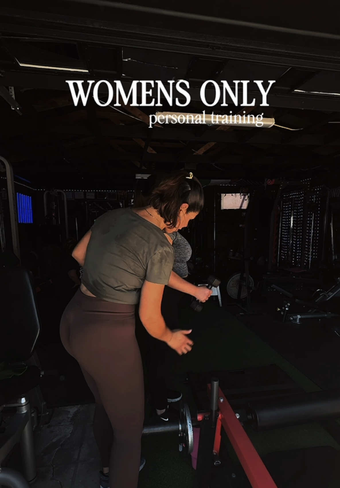 Building your strongest fittest healthiest physique just hits different 🙂‍↔️🔥💪🏼 #womensgym #weightlifting #bodyrecomp #fatloss #womenshealth 