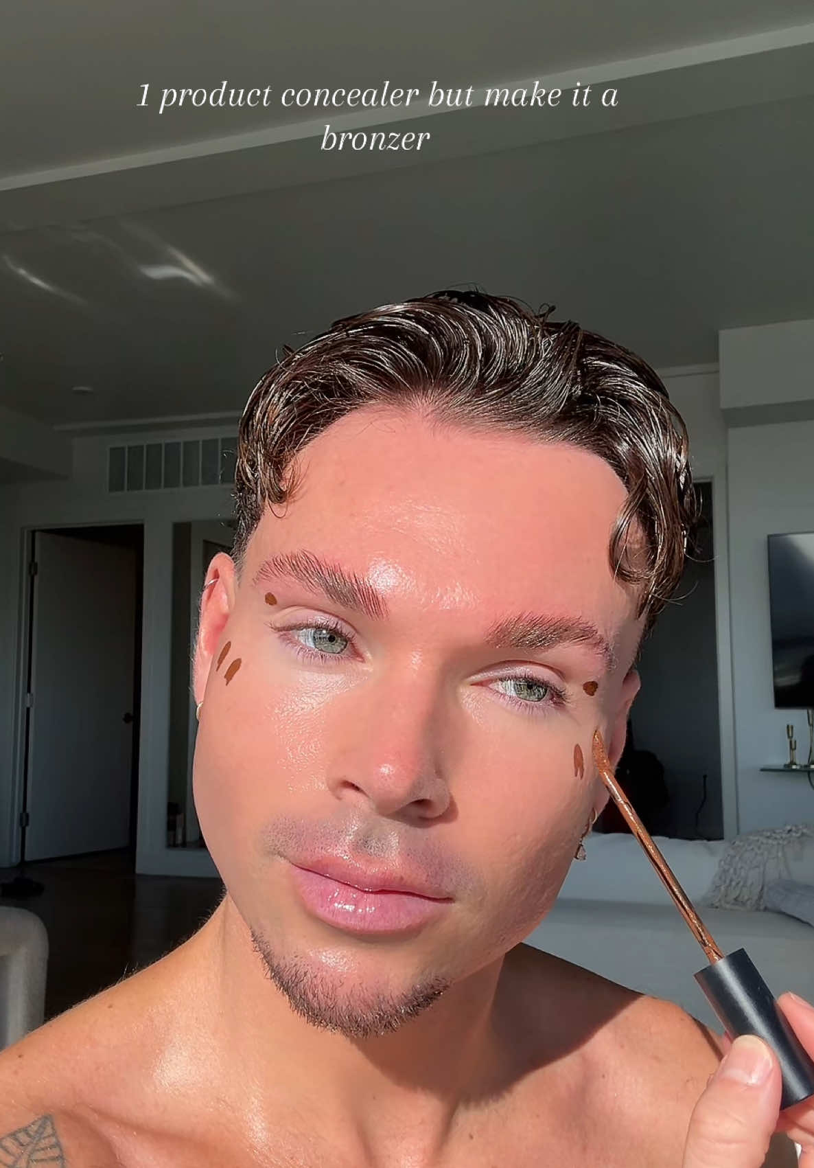 That blenddd #makebeauty #bronzer #contour #tiktokshopcreatorpicks #viralconcealer 