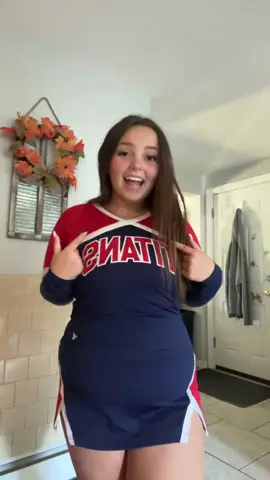 game day!!#wlw #fyp #fitcheck #plussize #cheer 