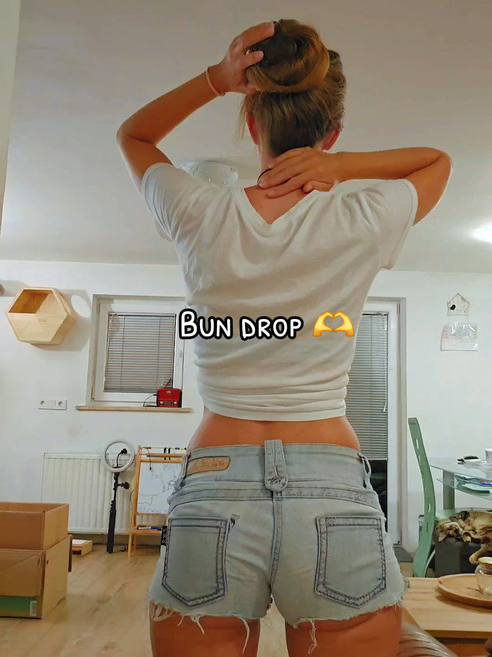 Long wavy hair bun drop 💞 #fypシ #longhair #hairtok #fyp 