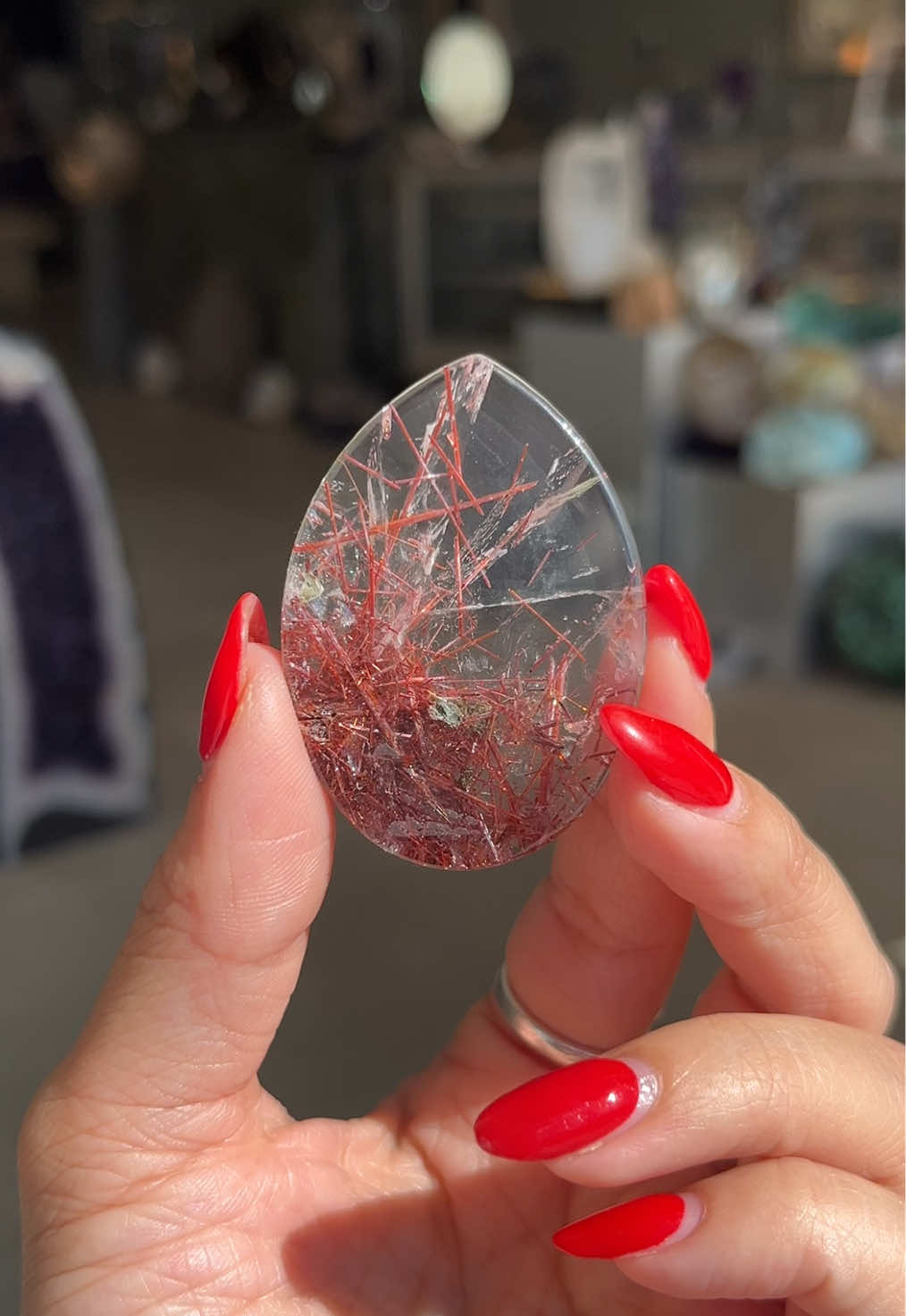 Red Rutile in Quartz ♥️😍 #crystals #minerals #rutile #quartz #crystaltok 