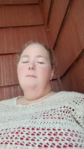 I need content ideas. what would y'all like to see me do or see more of? I'm getting bored lol help!