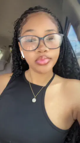 Hmm🤟🏼#haitiantiktok🇭🇹 #haitiangirlcheck🇭🇹😊😍 #fyp #CapCut