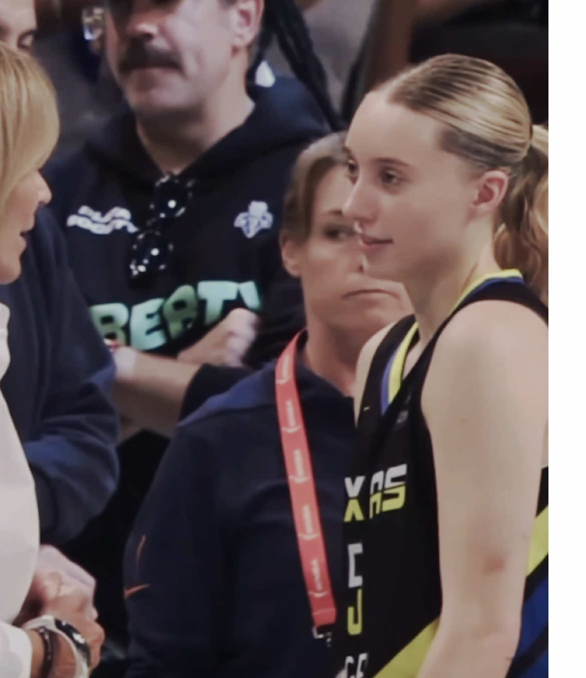 stay ??? never mind ok 😓 — #paigebueckers #WNBA #dallaswings #paigebueckersedit #uconnwbb  — scp wcllavih & lxsty_edits