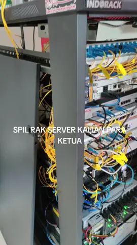 spil  #tukangwifi #rtrwnetindonesia #fyp #wifi #serverwifi 