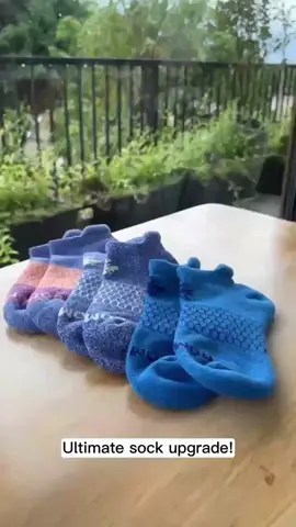 Stay comfortable and supported with B0MBAS Socks – available in ankle and no-show styles for men and women. Perfect for running, workouts, and everyday wear, with compression support in every step. Choose in sizes S, M, L! 🧦💪 #verdantorchards #anklesocks #bombas #bombassocks #fyp 