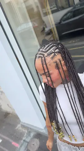 Avec la belle @𝓑𝓲𝓵𝓵𝓲𝓮𝓼✨𓂀𓋹𓆣𓆃 📢 Nouveauté chez Unicia Paris 💖 Les Braids sont désormais disponibles uniquement sur rendez-vous dans l’espace Braids rue Véron  🔥 Découvre nos nouveautés du moment  👉 Tribal Braids ✨  📍 Adresse : 124, rue Véron – 94140 Alfortville 📅 Du mardi au samedi ⏰ De 10h30 à 19h #UniciaParis #Alfortville #Braids #TribalBraids #pourtoi 