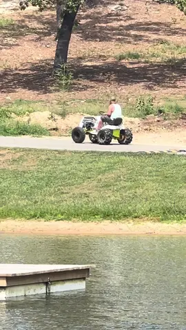 #redneck #countryboys #racinglawnmower #fyp 