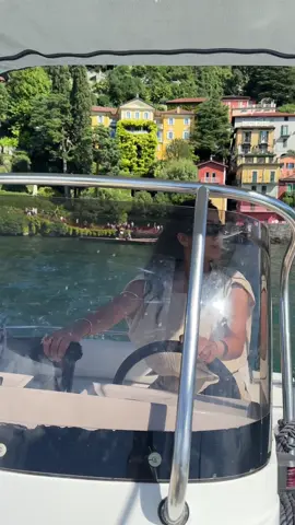 Core memory unlocked 🐚🤍🦈.  #lakecomo #italy #girlsholiday #fyp @Lake Como Boat 