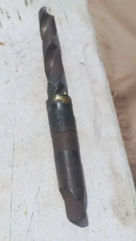 recuperando broca 20mm#torno #machine #solda #usinagem #mecanica 