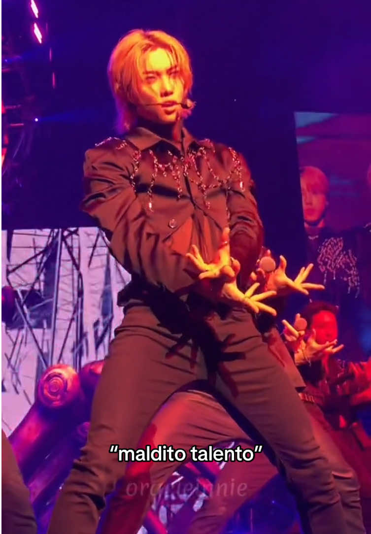 #felix #felixstraykids #leefelix #malditotalento #fyp 