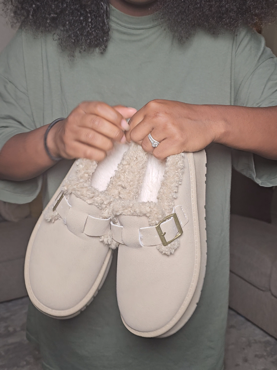 I'm team cute and comfort over here 👋🏾👋🏾  #fallshoes  #falldealsforyou  #slippershoes #pregnantmama 