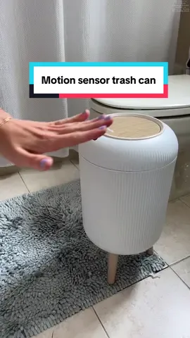 Replying to @Marcia esta papelera con sensor de movimiento de Pukomc es un 10/10✨ compacta, elegante y duradera! #trashcan #pukomc #bathroomtrashcan #motionsensor #tiktokshopcreatorpicks 