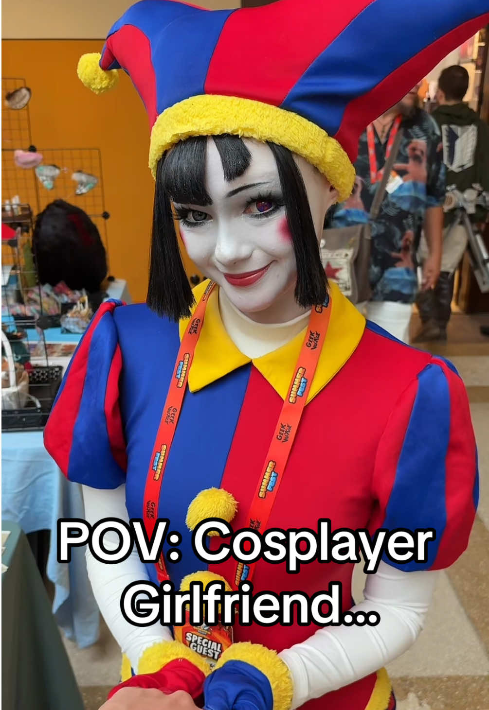 POV: Your cosplayer girlfriend takes you around the convention… #tadc #theamazingdigitalcircus #pomni 