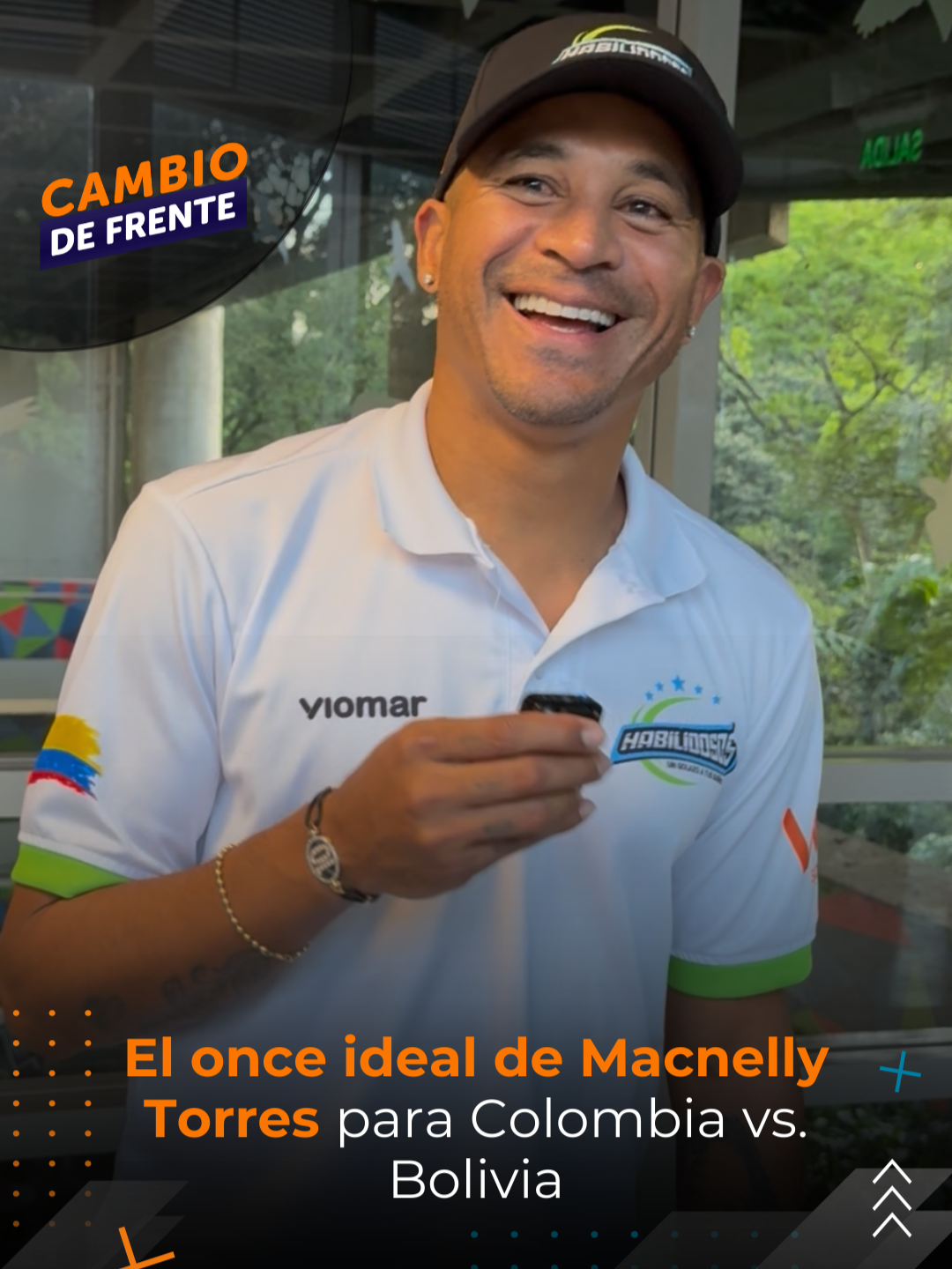 Macnelly Torres, exjugador de la Selección Colombia 🇨🇴, nos contó cuál sería su once ideal para enfrentar a Bolivia y conseguir la clasificación al Mundial 2026.  ¿Estás de acuerdo con su nómina o harías algún cambio? Te leemos en los comentarios 🤔🧡