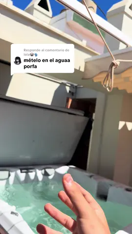 Respuesta a @lola🐨🗣️  #minialtavoz #bluetooth #pequeño #musica #adhesivo  Este mini altavoz gracias a su conducción ósea variará de sonido dependiendo de la superficie a la que se adhiera.
