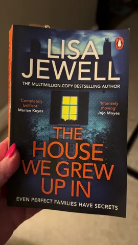 I can’t believe I’ve had this on my shelf for years and not picked it up! It’s so good… What shall I start next? I will link these services es cause they’re such a good price on here 👍🏻