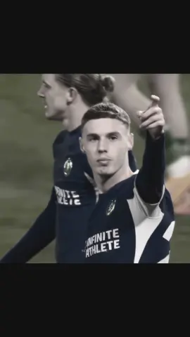 Is anyone feeling a little cold? | #colepalmer #fyp #edit #viral  #Soccer 