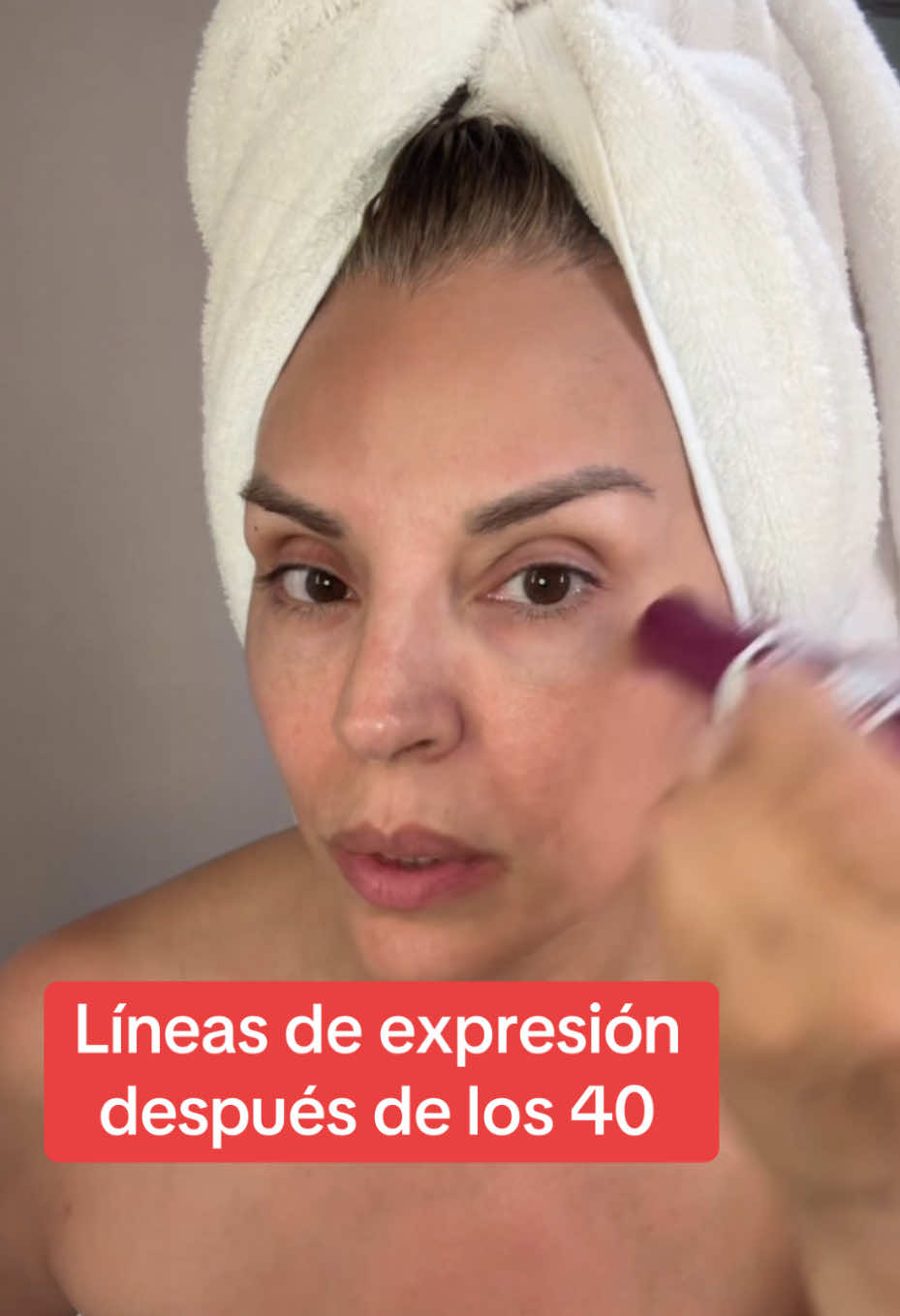 Si tienes más de 40 años y líneas de expresión, esto te va a encantar 👌🏼❤️ #drmelaxin #drmelaxincalciumstick #over40skincare #TiktokShopCreatorPicks #skingoals @Dr.Melaxin Global 