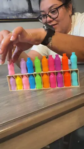 Juego especial para niños refuerza su habilidad mental 