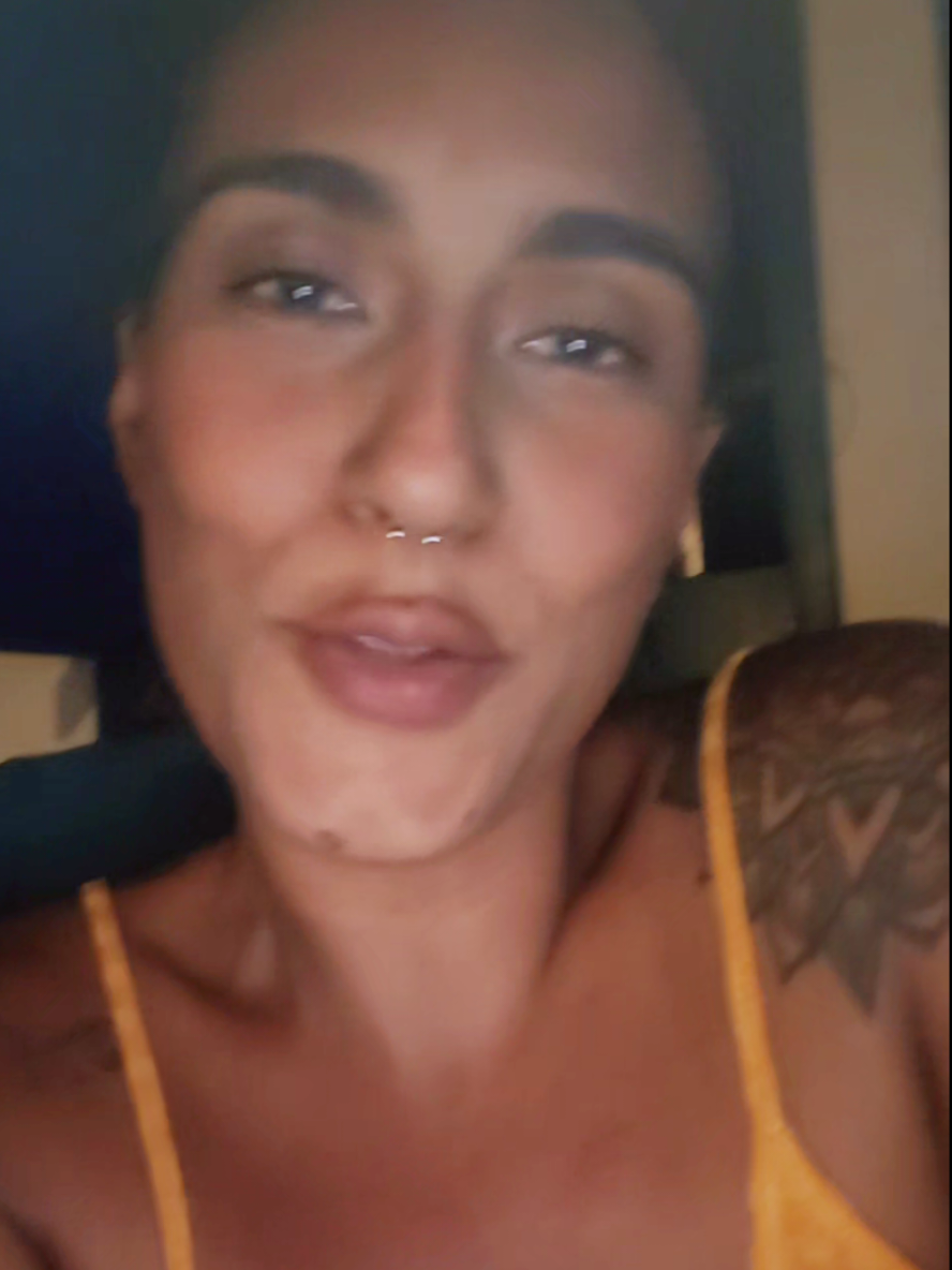 Respondendo a @joo.kennedy46 Me.digam se vocês querem saber como realmente é o meu dia a dia morando em codade pequena, em lugar afastado cuidado da minha vidinha pacata! ⚛️☯️☪️👽🧙🏾💫 #Lifestyle #rotina #vidatranquila #praia #interior 