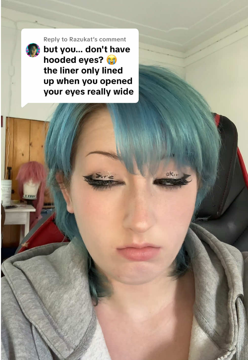 Replying to @Razukat I can literally hide words in my eyelids how is this not hooded