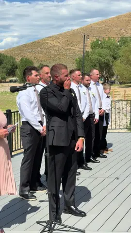 His reaction made me fall in love all over again with him ♡ I love you so much babe! #groomreaction #husband #handsome #ilovehim @Shane Oborn 