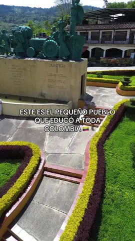 El pueblo que educó a toda Colombia y ejemplo de Latinoamérica  #colombia #boyaca #tradicion 