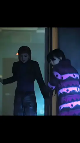 Guess who came back. #wednesdaynetflix If you realize,Wednesday season 3,Enid and Wednesday switch bodies. That’s why Wednesday called Enid “Wednesday?” #wednesdayseason3 #fypシ #fypシ゚viral #wednesdayaddams 