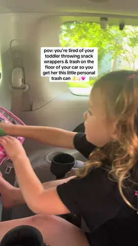 A must have for toddler mamas in the car to teach your kids to not throw stuff on floor 🤣🙌 #toddlercartrashcan Toddler car trash can Car trash cans  Car trash cans for kids 