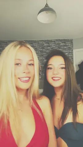 💛🤎 @evie x 