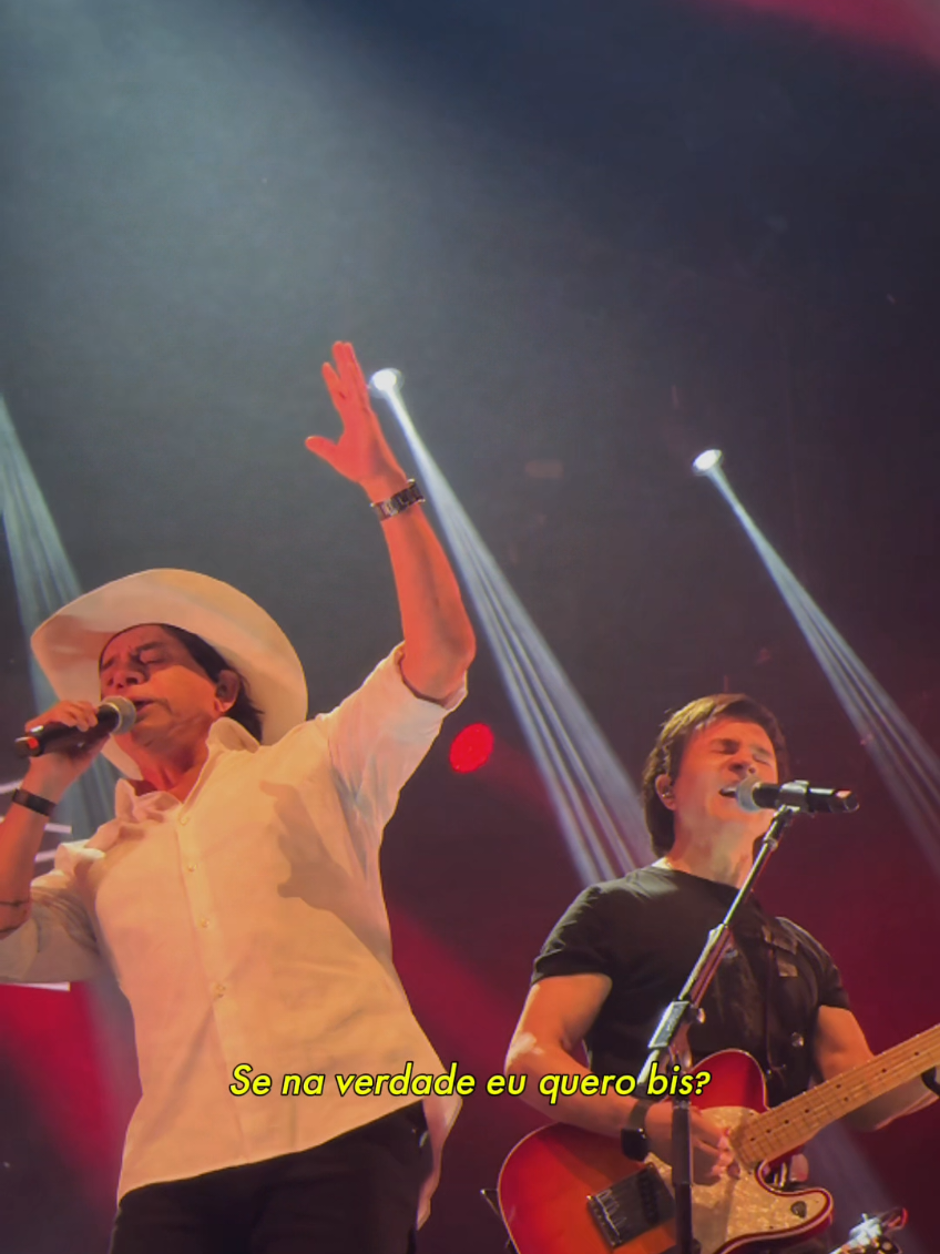 @Chitãozinho & Xororó chegam dia 04 de outubro na Farmasi Arena (RJ) para um show de tirar o fôlego 🎶 Quem vem com a gente viver esse momento? Mais informações no link da bio #chitaozinhoexororó #chxoficial #farmasiarena #showsnorio 