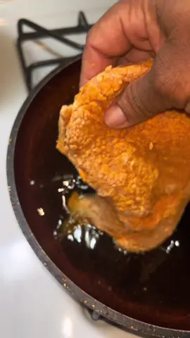 Are you ready to fry this chop!! Let’s go!! #tiktok #follow #whatsfordinner #cooking #partner 