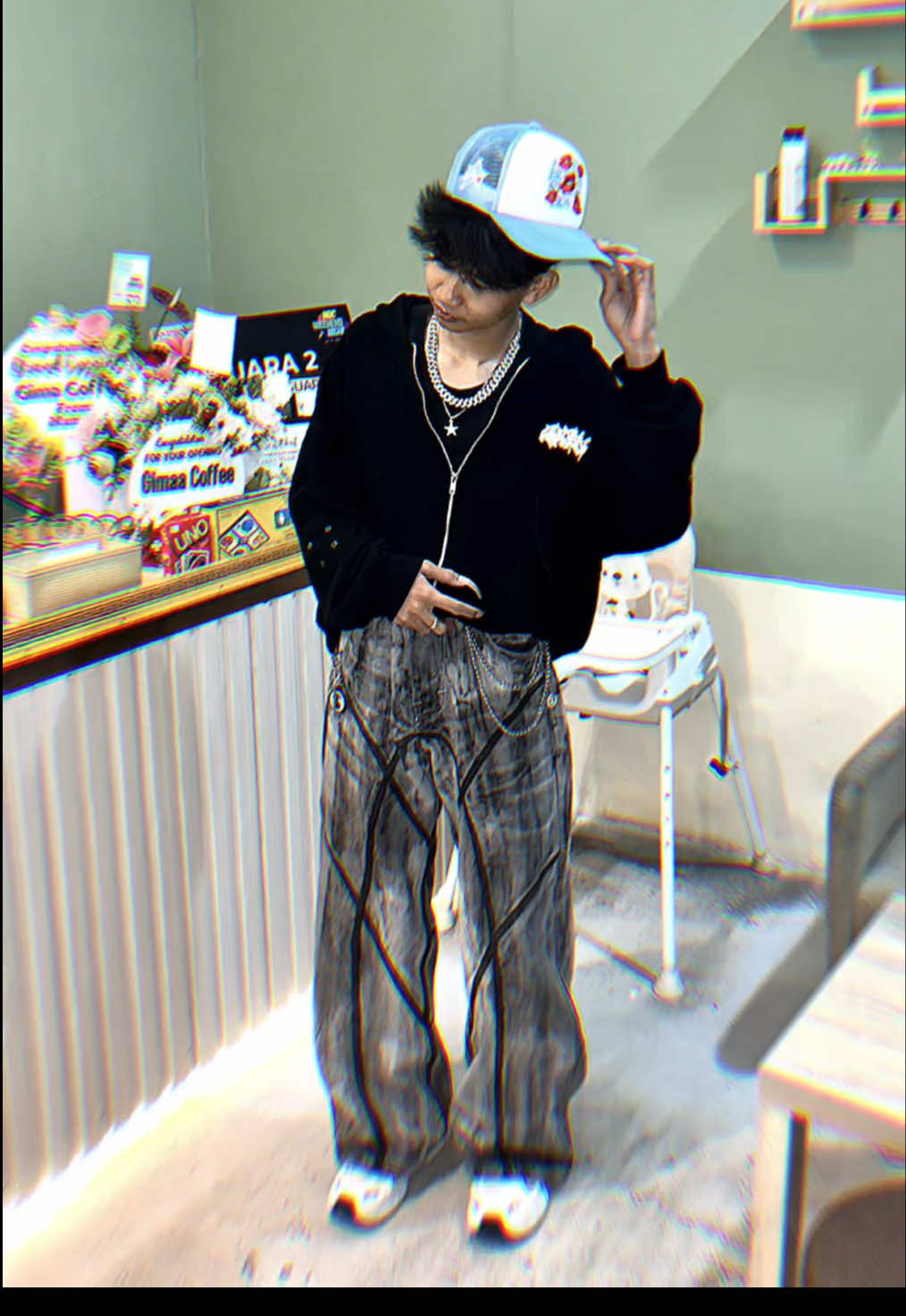 Merem aja biar ga sakit😮‍💨😮‍💨 #skena #baggyjeans #skenaoutfit #fyp #outfit 
