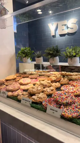cause that was the best part about them anyway lol #summerhouse #thecookiebar #streeterville #plateswithp 